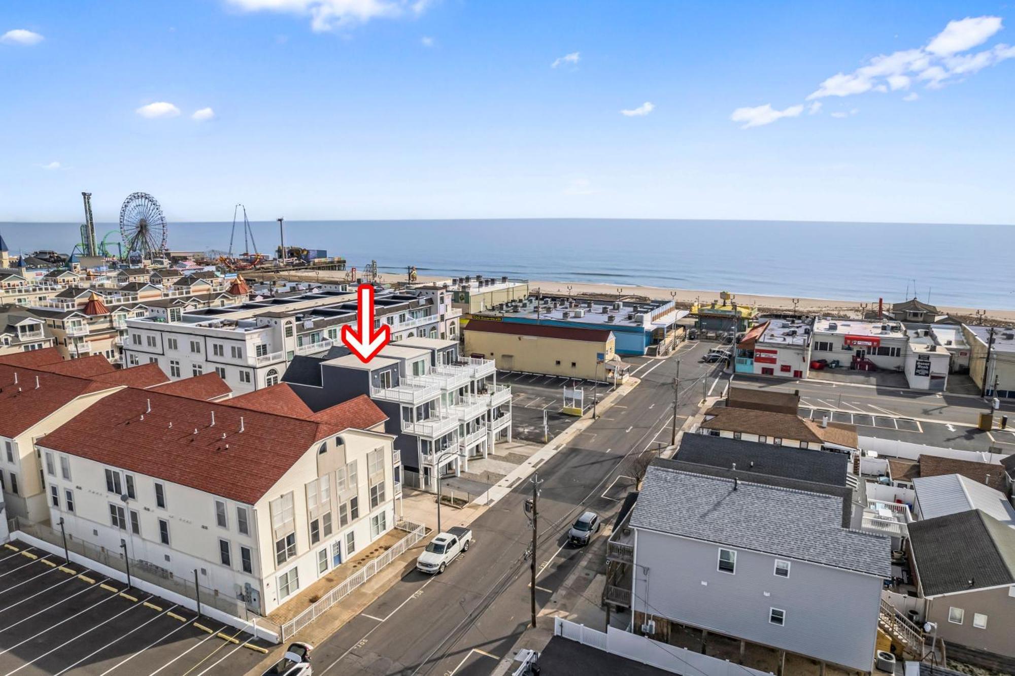 Beach House Steps Away From The Boardwalk And Beach With Ocean Views In Seaside Heights! Экстерьер фото