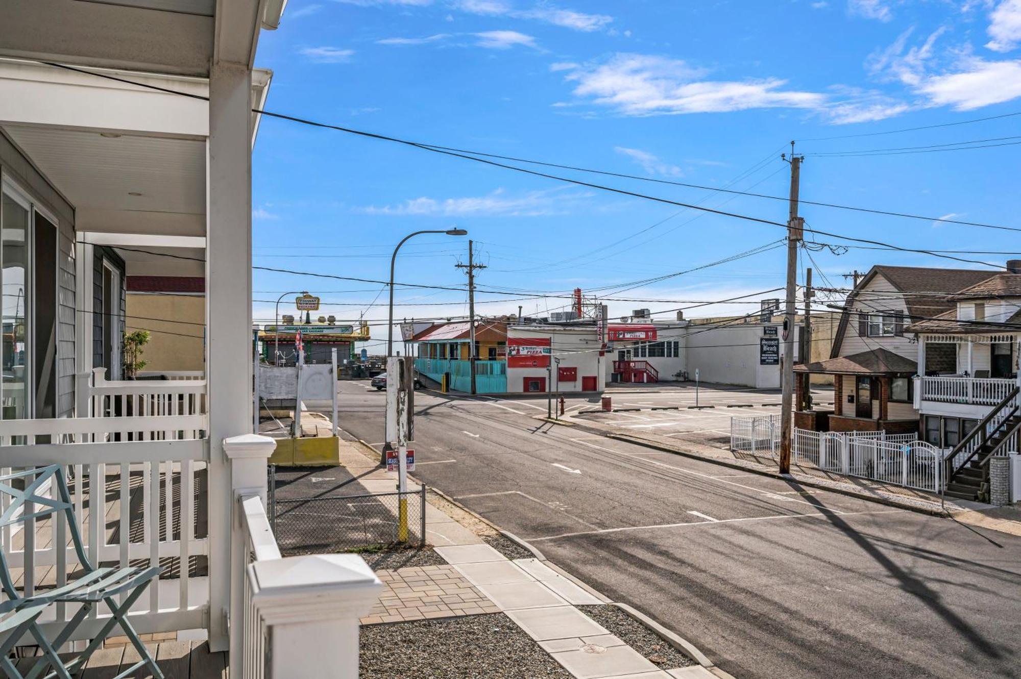 Beach House Steps Away From The Boardwalk And Beach With Ocean Views In Seaside Heights! Экстерьер фото